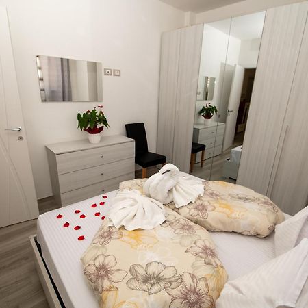 Junior Deluxe 3 Apartment Merano Bagian luar foto